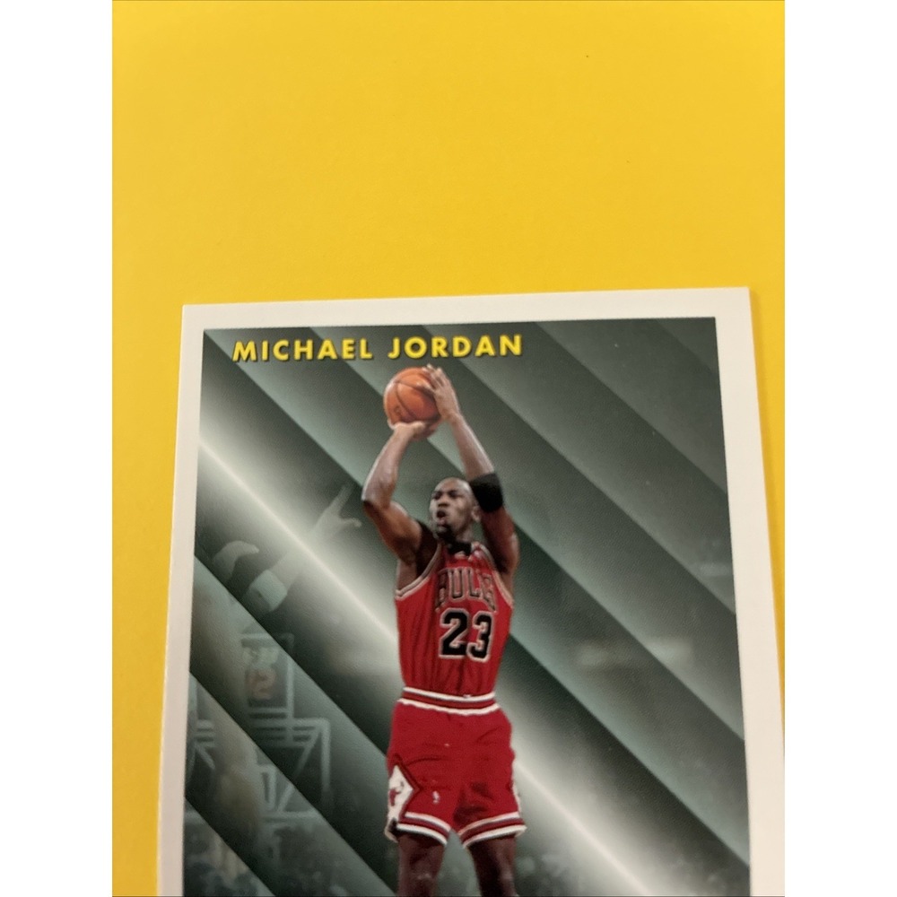 1993-94 Fleer - Michael Jordan #224 - Picture 2 of 5